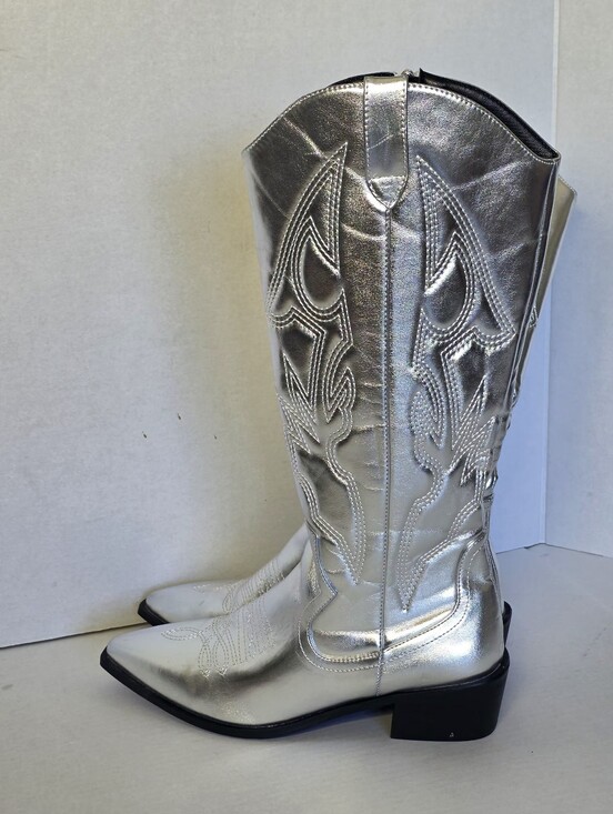 Shoes - New Silver Disco Cowboy Boots Knee Hi Womans Sz 40 US 8 Lined Zip Up Side